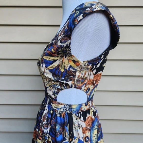 Jealous Tomato Blue Multicolor Dress Abstract Print Cut-Out Sides Mini Short - Picture 9 of 16